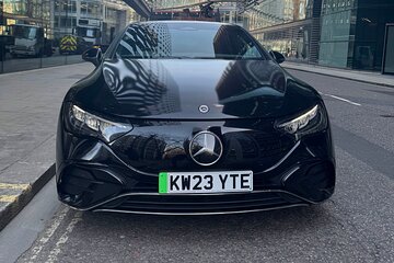 London Gatwick Airport LGW Private Transfer to London City/Hotels