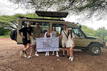 5-Day Camp Safari to Serengeti, Ngorongoro, Manyara and Tarangire