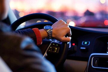 Dubai Full-Day Private Car and Driver Hire