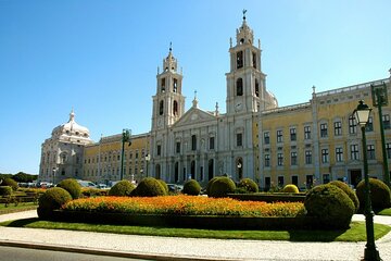 Fatima Caves of Miradaire Óbidos and Mafra Palace 1 Day Tour