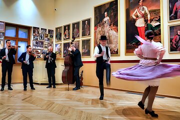 Budapest Folklore in the Castle Live Show