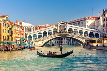 From Florence to Venice Private Tour Lunch Included