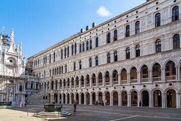 Discover the Rich Heritage of Doge’s Palace