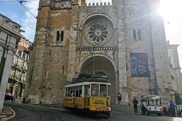 Lisbon: Half Day Private Custom Walking Tour