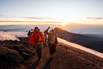 Climb Kilimanjaro via the Lemosho Route 
