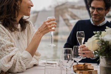 Paris Valentine's Day Dinner Cruise by Bateaux-Mouches