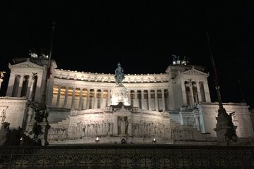 Rome by Night Trekking Experience 