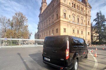 Private Driver From Algarve to Sevilha By 8 Seats Minibus