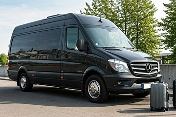 Piraeus Port Arrival Private Transfer to City of Athens