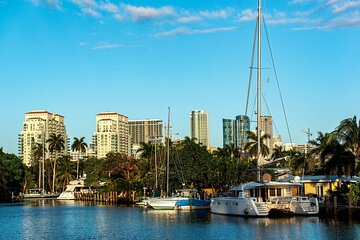 Fort Lauderdale Millionaire Homes Cruise on River 