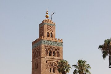 Ben Youssef School & Secret Garden Tour with Souk Exploration