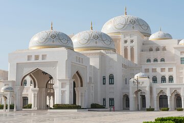 Abu Dhabi Tour with Presidential Palace Entry 