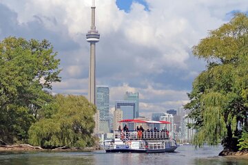Toronto Harbour and Islands Cruise
