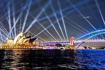 90 Minutes Vivid Cruise Festival