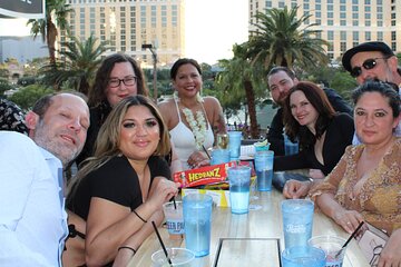 Luxury Las Vegas Strip Limo Tour with Meal and Drinks on Fremont
