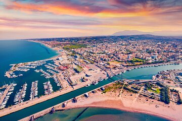 Private transfer: Naples to Pescara, 2 hours for sightseeing stop
