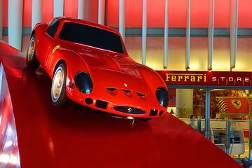 Abu Dhabi City Highlights Tour and Ferrari World with Transport