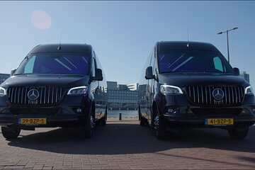 Private Tour to Zaanse Schans Volendam and Marken 1-16pers.