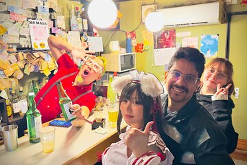 ShinjukuUnfiltered Secret bar restaurant Tour,including GoldenGai