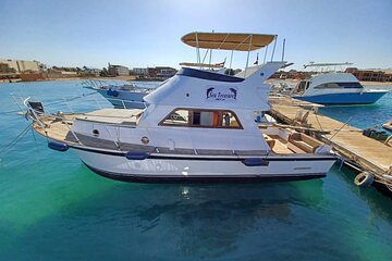 Hurghada Yatch Trip 3 Island with Lunch
