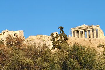 Native English Speaking drivers of Greek descent to Tour Athens