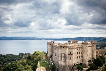 Private Transfer from Fiumicino Airport to Bracciano