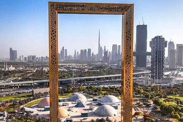 Old Dubai with Dubai Frame Entry