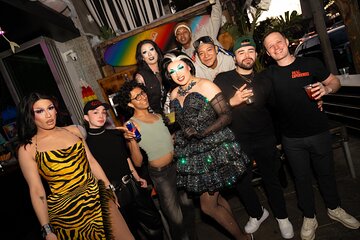 Drag Bar Crawl with Drink in Los Angeles 