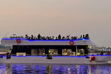2 Hours Cruise from Al Jaddaf to Burj Khalifa and Water Canal
