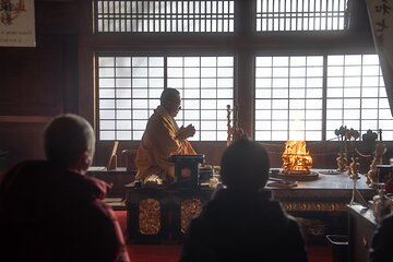Exclusive Kannon in Temple Tour in Kanazawa