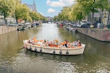 Amsterdam: Luxury Canal Cruise with Unlimited Drinks Option