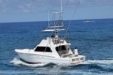 Kona Hawaii Deep Sea Fishing adventure on the Bite Me 3