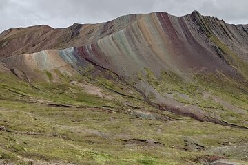 Exclusive Palcoyo rainbow mountain excursion 