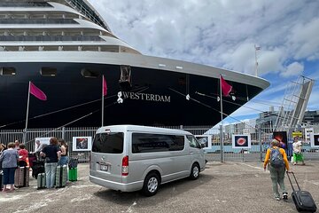  Private Transfer From Auckland Airport To Cruise Ship Terminal 