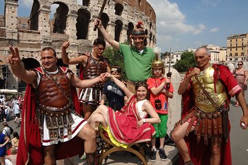 VIP Colosseum Tour with Ancient Rome Forums and Emperors' Palace