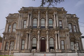 Beylerbeyi Palace Skip-the-Line Ticket and Audio Guide