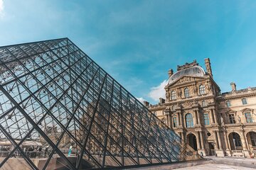 Skip the Line Louvre Museum Ticket with Guided Tour