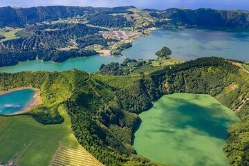 Private Van Tour Seven Cities, Furnas, Fire Lake up to 8PX