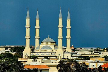 Dubai City Tour with Blue Mosque, Iconic Landmarks & Hidden Gems