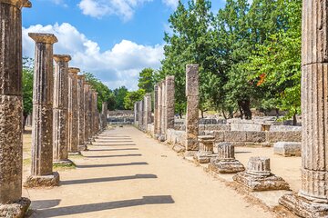 Private Day Tour to Corinth canal/Olympia 