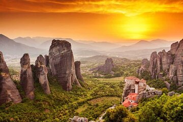 Meteora Visit this UNESCO Monument 