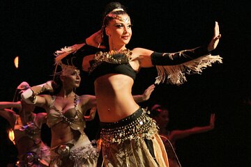 Hot Nights Live Cabaret, Dance & Dinner Experience - Hurghada