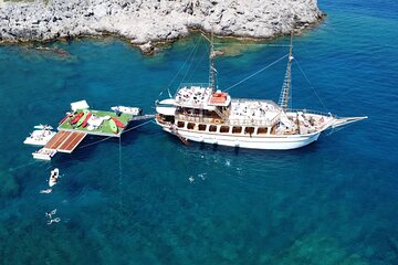 Rhodes Cruise - Fun in the Sun