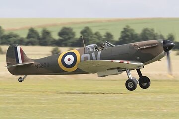 London to Duxford Imperial War Museum and Live Airfield