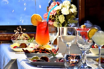 Bosphorus Dinner Cruise & Turkish Night Show with Alcholic Drinks