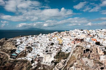 Santorini Highlights Private Tour