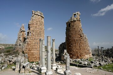 Perge Aspendos Kursunlu Waterfall