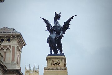 London Mystical and Dragons Walking Tour