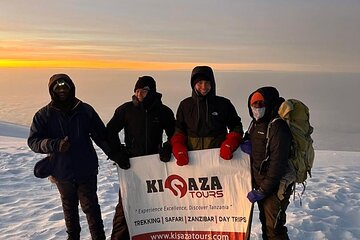 7-Day Guided Mount Kilimanjaro Climb by Machame Route 