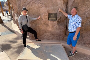 Hoover Dam and Valley Of Fire Tour
